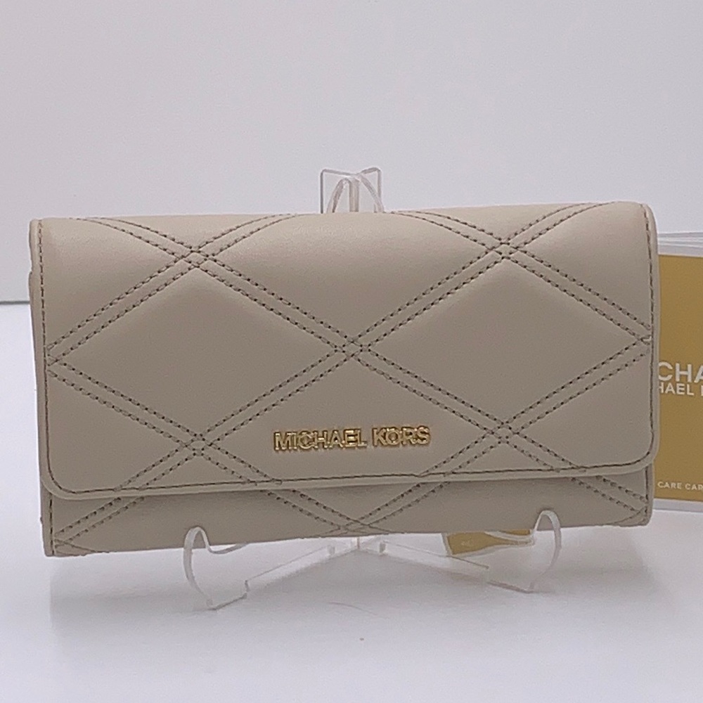 MICHAEL KORS JET SET TRAVEL LARGE TRIFOLD WALLET LIGHT SAND COLOR - Picture 13 of 16